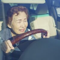 「住宅ローン完済年齢上昇 平均73歳、年金生活安定せず」日経新聞朝刊に少しだけ異論